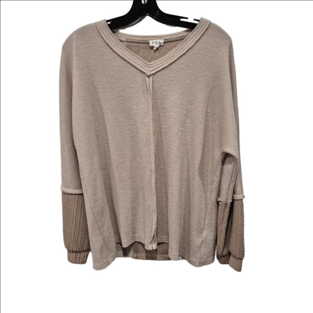 POL Mixed Media Oversized Cable Knit V-Neck Sweater